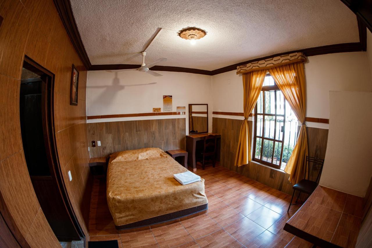 Hotel & Suites Posada Molina Cuetzalán del Progreso エクステリア 写真